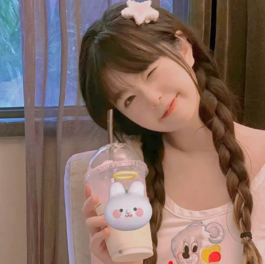 末日来袭：收个尸王当小弟